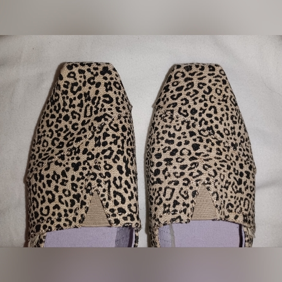 🆕TOMS Womens Alpargata Leopard Slip On Flats Casual Shoes Size 9 - Picture 8 of 10